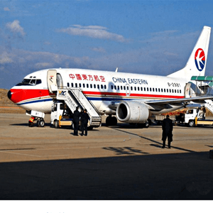 阿克苏红旗坡机场快运航空快运业稳步发展的原因是什么？